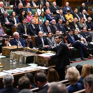 Prime Minister Rishi Sunak in the House of Commons Chamber with MPs filling the benches