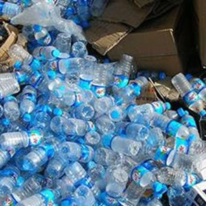 CCO-Plastic-bottle-waste-standard-17-19psd.jpg