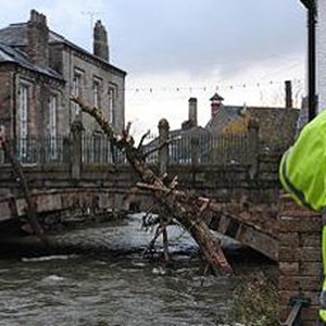 PA-bridge-damage-flooding-environment-agency-stand.jpg