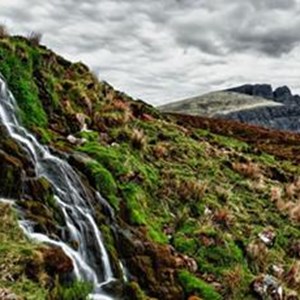 CC0-waterfall-countryside-standard.jpg